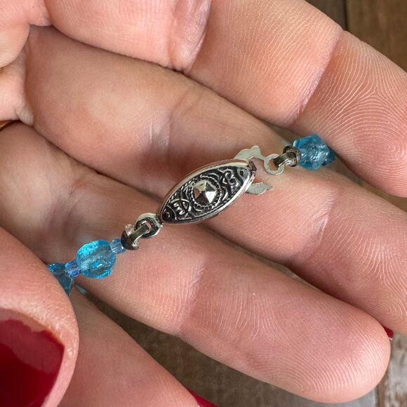 Vintage Blue Lucite Bead 18 inch MCM Retro Necklace - Picture 3 of 4